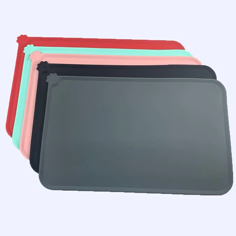 Waterproof Silicone Pet Feeding Mat – Easy-Clean Dog & Cat Placemat